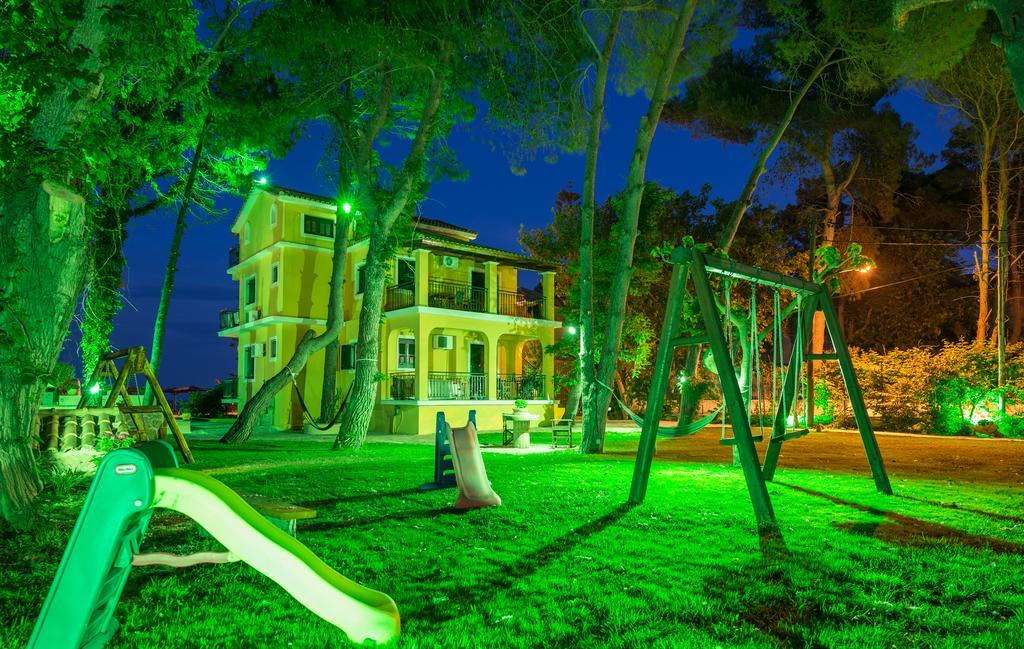 Zarkadis Beach Apartments Planos Exterior foto