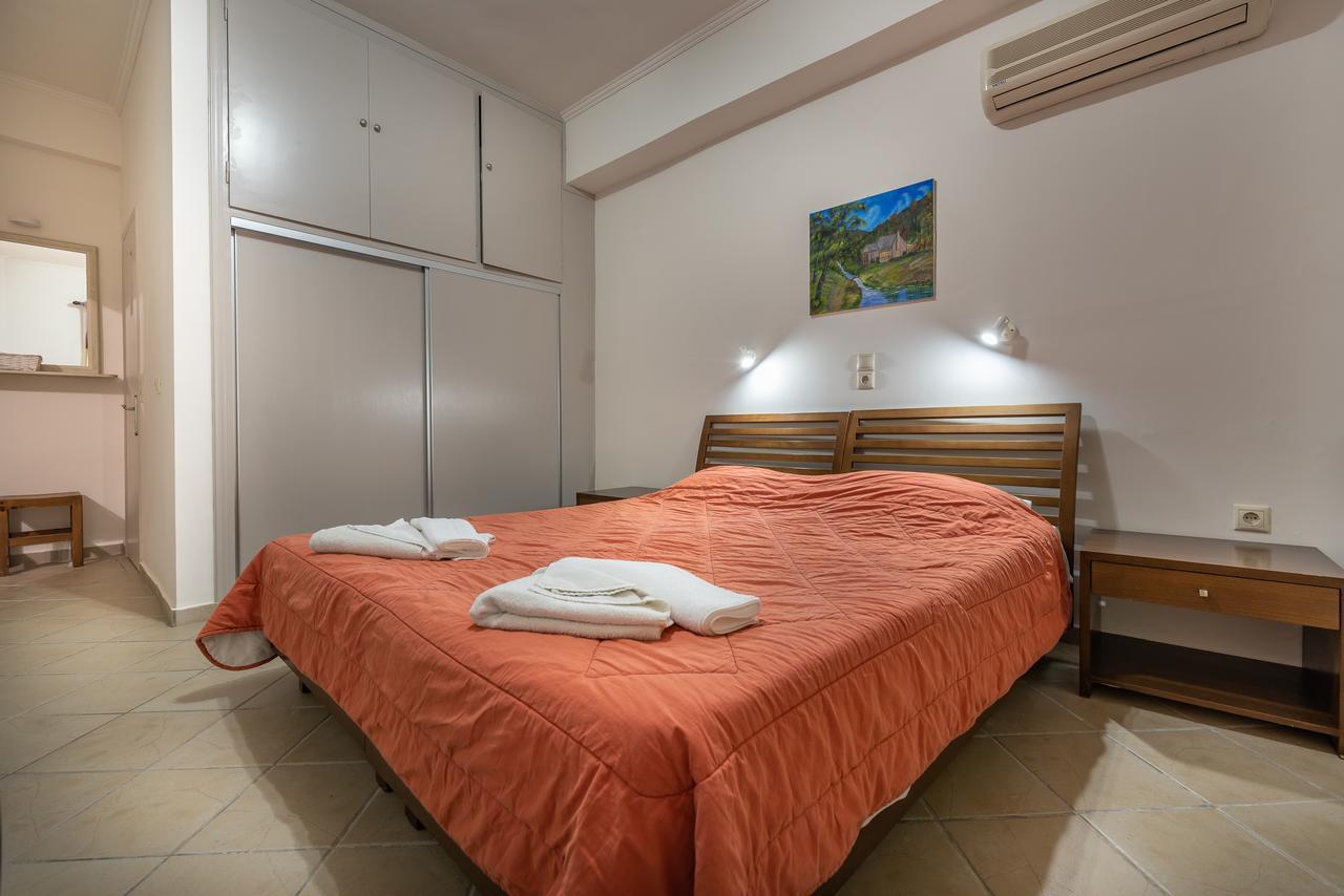 Zarkadis Beach Apartments Planos Exterior foto
